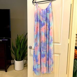 Pastel buddy love maxi- size Medium